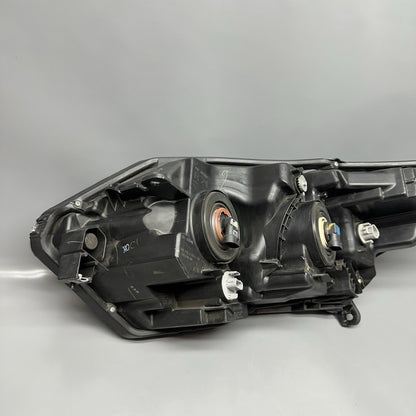 HONDA HR-V HEADLIGHT RIGHT PASSENGER 2019 2020 2021 2022 HALOGEN OEM 