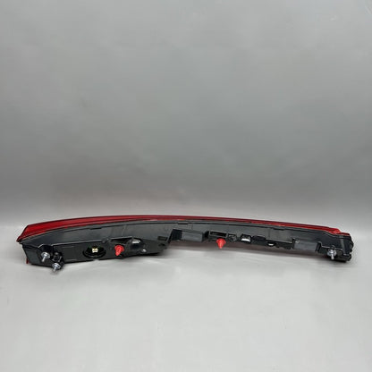 TOYOTA VENZA TAIL GATE TAIL LIGHT RIGHT PASSENGER 2021 2022 2023 OEM