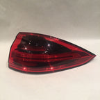 PORSCHE CAYENNE TAIL LIGHT RIGHT PASSENGER 7P5945208R 2015 2016 2017 L