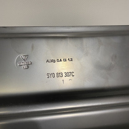 9Y0813303Y PORSCHE CAYENNE REAR BODY PANEL E-HYBRID TURBO 2019 2020 OEM 9Y0813303Y