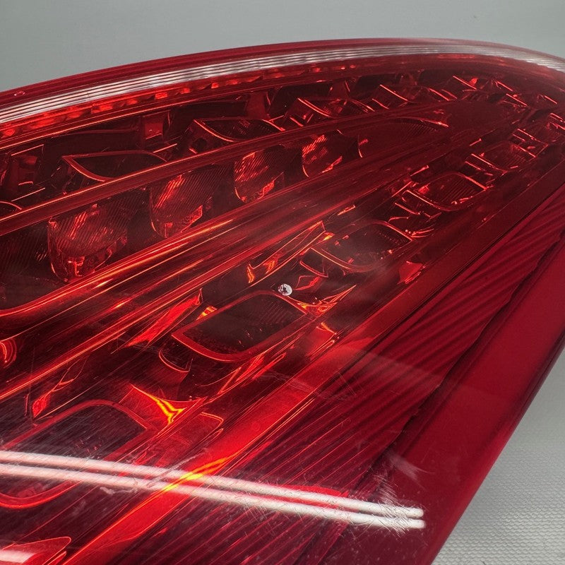 AUDI Q5 TAIL LIGHT LEFT DRIVER 2009 2010 2011 2012 LED OEM 8R0945093B