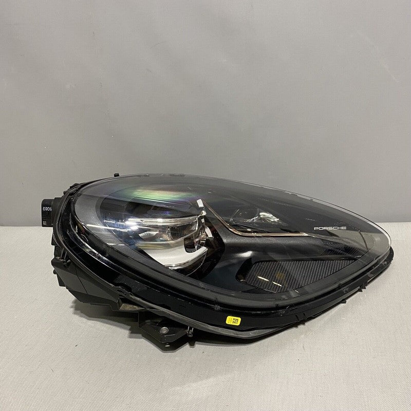 PORSCHE MACAN HEADLIGHT RIGHT PASSENGER FULL LED 95B941010AR 2019 2020