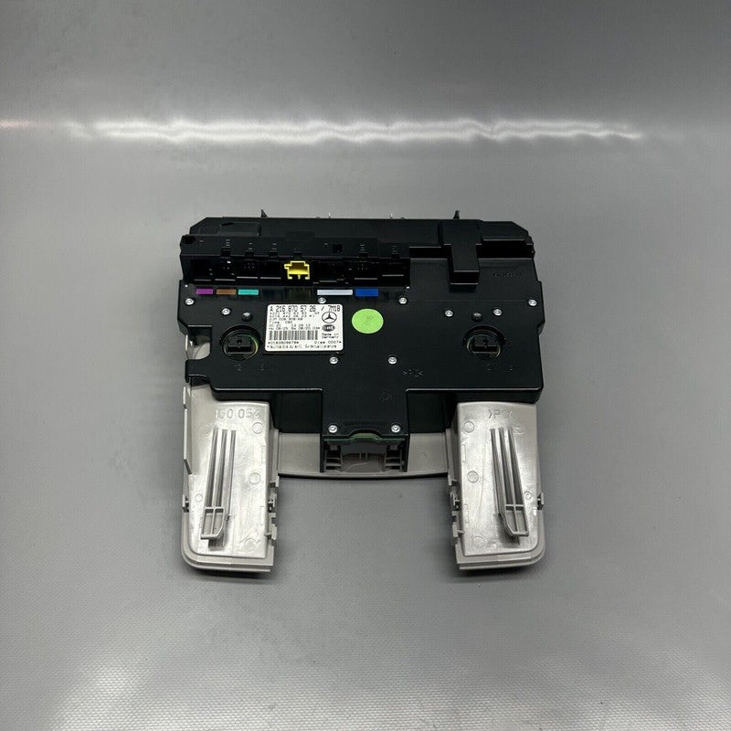 A2168705726 MERCEDES BENZ S550 OVERHEAD DOME LIGHT S400 2010 2011 2012 2013 OEM A2168705726