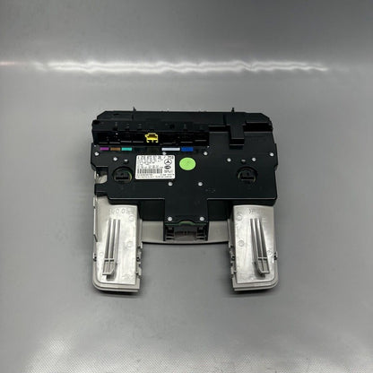 A2168705726 MERCEDES BENZ S550 OVERHEAD DOME LIGHT S400 2010 2011 2012 2013 OEM A2168705726