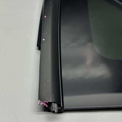 1495740-00-E TESLA MODEL Y QUARTER GLASS LEFT REAR 2020 2021 2022 2023 OEM 1495740-00-E