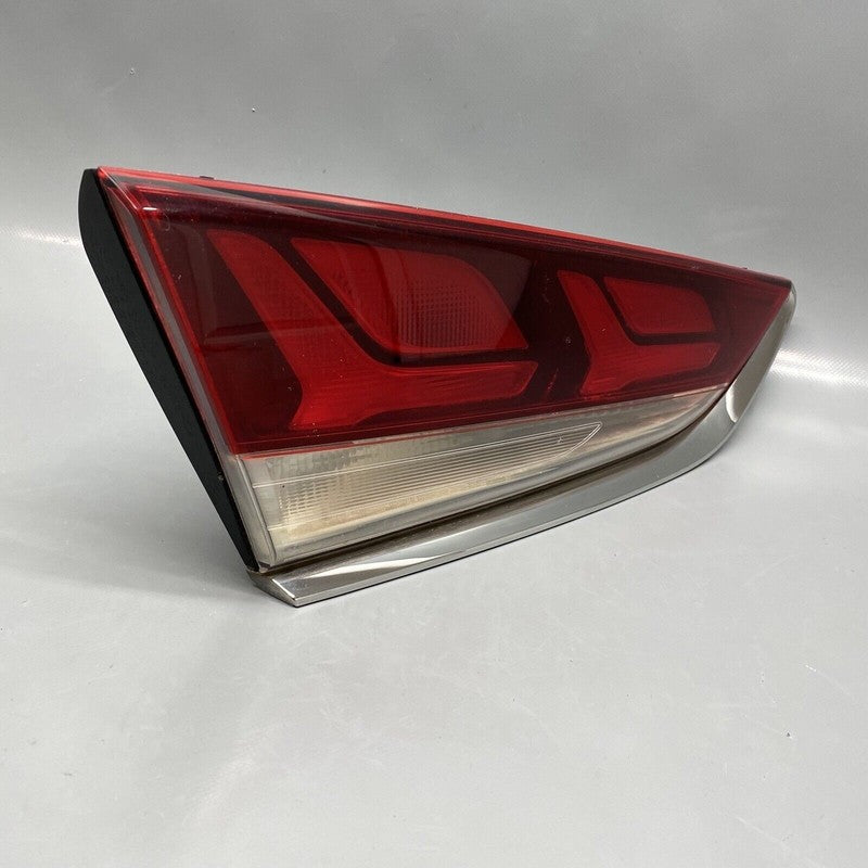 HYUNDAI SONATA TAIL LIGHT LEFT DRIVER INNER 2018 2019 OEM 92403C2500