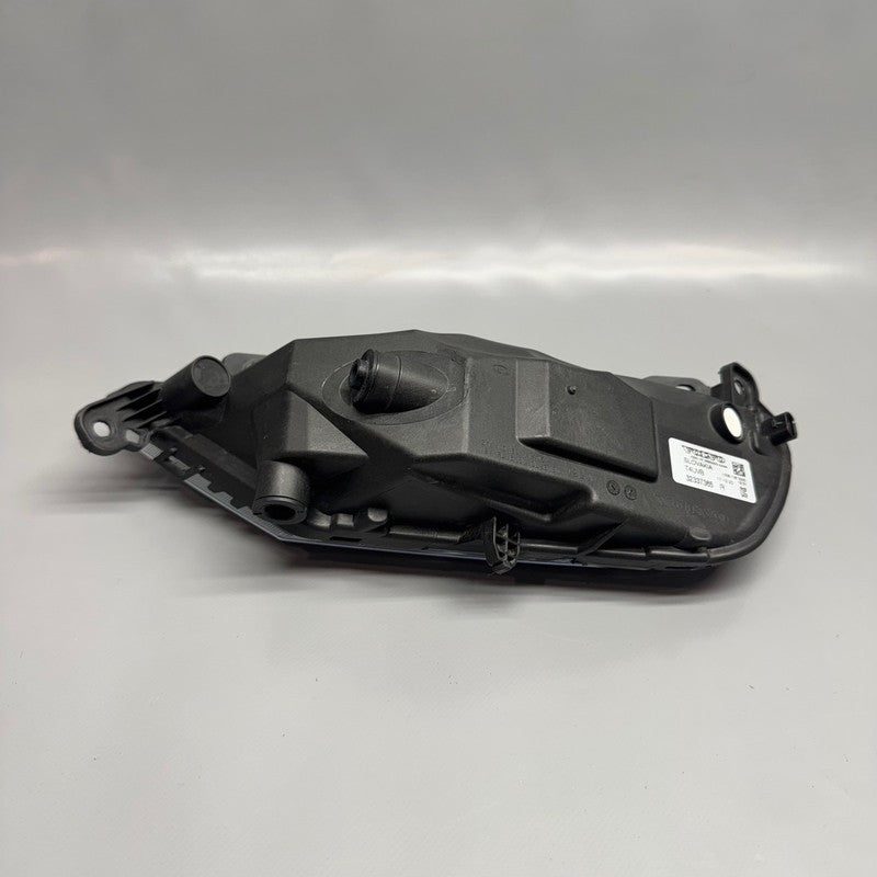 VOLVO XC90 FOG LIGHT RIGHT PASSENGER 2016-2019 2020 2021 2022 2023 OEM