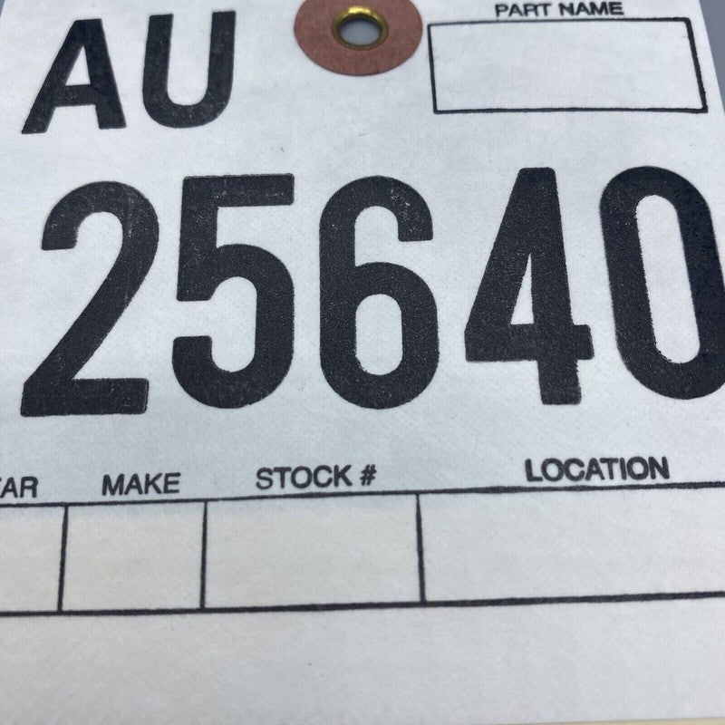 6007706-00-D TESLA MODEL S REAR BUMPER REFLECTOR RIGHT 6007706-00 2016 2017 2018 2019 2020