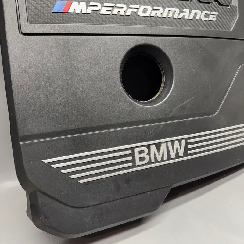 BMW X4 M40I TOP ENGINE COVER 2020 2021 2022 2023 2024 OEM 8676205