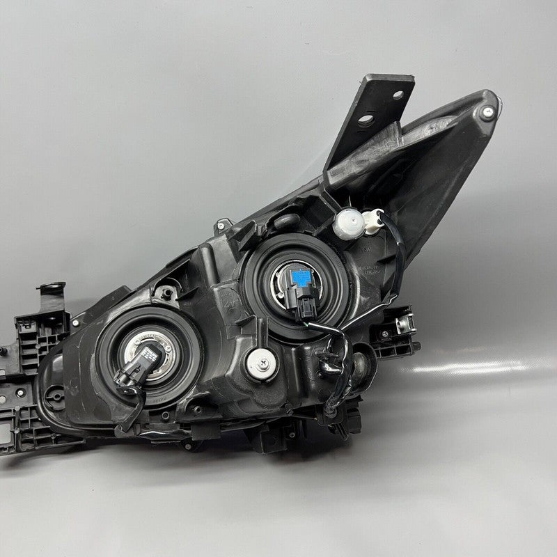 3 MAZDA 3 HEADLIGHT RIGHT PASSENGER HALOGEN 2014 2015 2016 OEM 