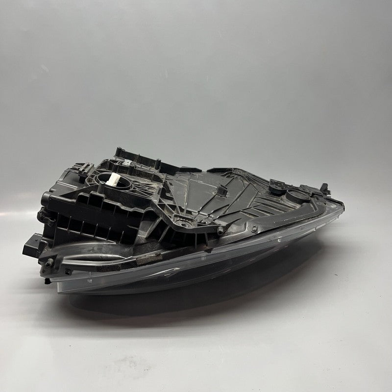 95B941031CS PORSCHE MACAN TURBO HEADLIGHT LEFT DRIVER 2015 2016 2017 2018 XENON OEM