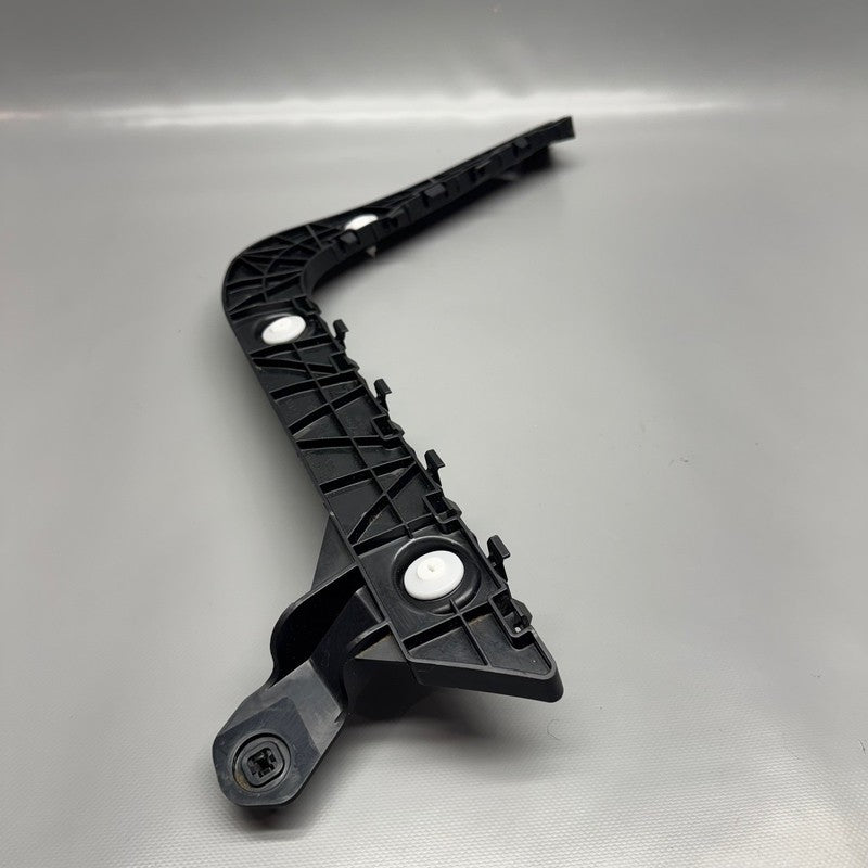 TESLA MODEL Y BUMPER RETAINER RIGHT REAR OEM 1494037-00-A