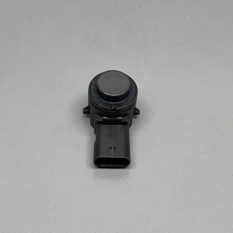 9472206-01 BMW M8 FRONT PARKING PDC SENSOR 2018 2019 2020 2021 OEM 9472206-01