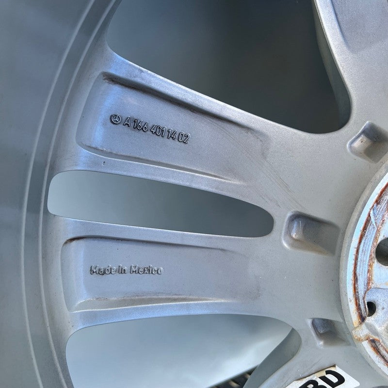 MERCEDES BENZ GLS450 WHEEL RIM SET 20 INCH 2017 2018 2019 OEM A1664011