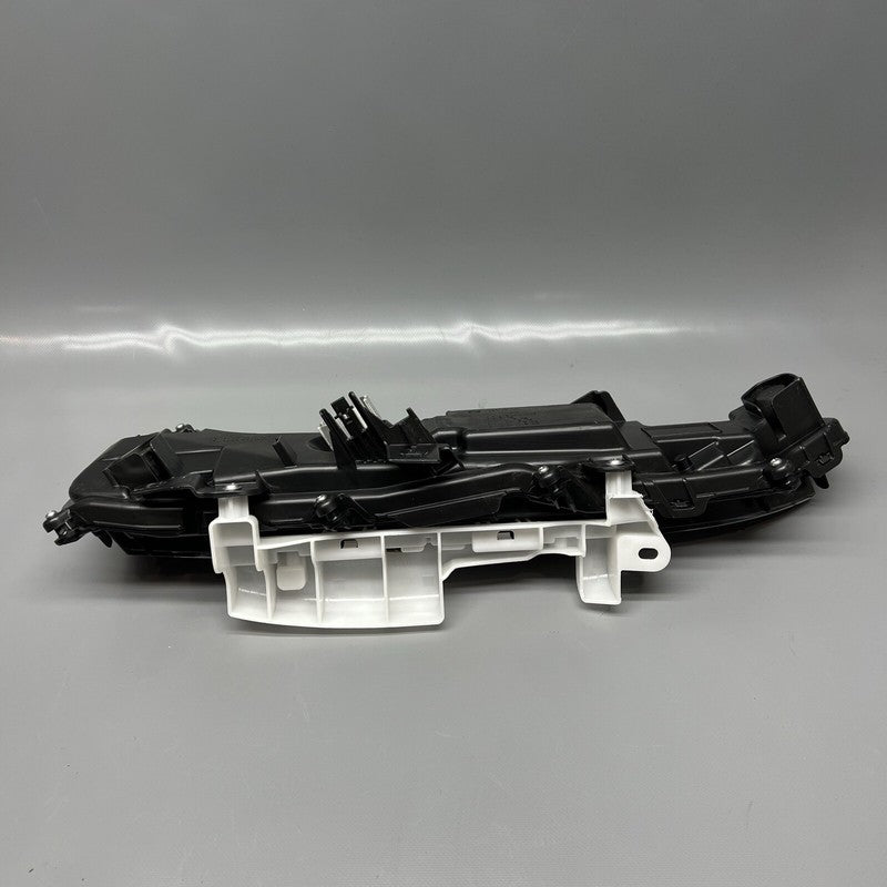 TOYOTA MIRAI FOG LIGHT LEFT DRIVER 2021 2022 2023 2024 OEM