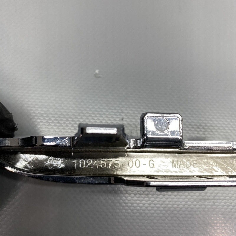 1024575-00-G TESLA MODEL S ROCKER MOLDING TRIM LEFT 2016 2017 2018 2019 OEM 1024575-00-G