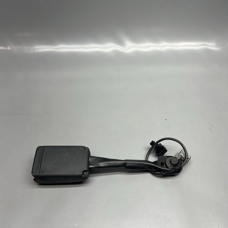 1090323-01-D TESLA MODEL 3 Y BUCKLE 1ST ROW 2017 2018 2019 2020 2021 2022 2023 1090323-01-D