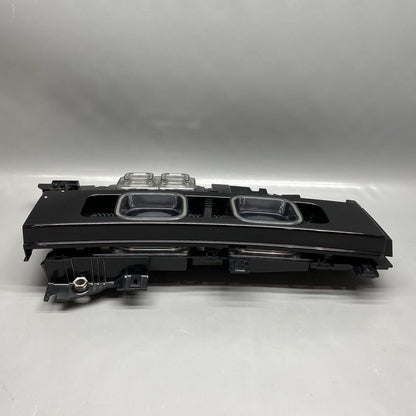 L8B2-13405-DD LAND ROVER TAIL LIGHT LEFT DRIVER 2020 2021 2022 OEM L8B2-13405-DD