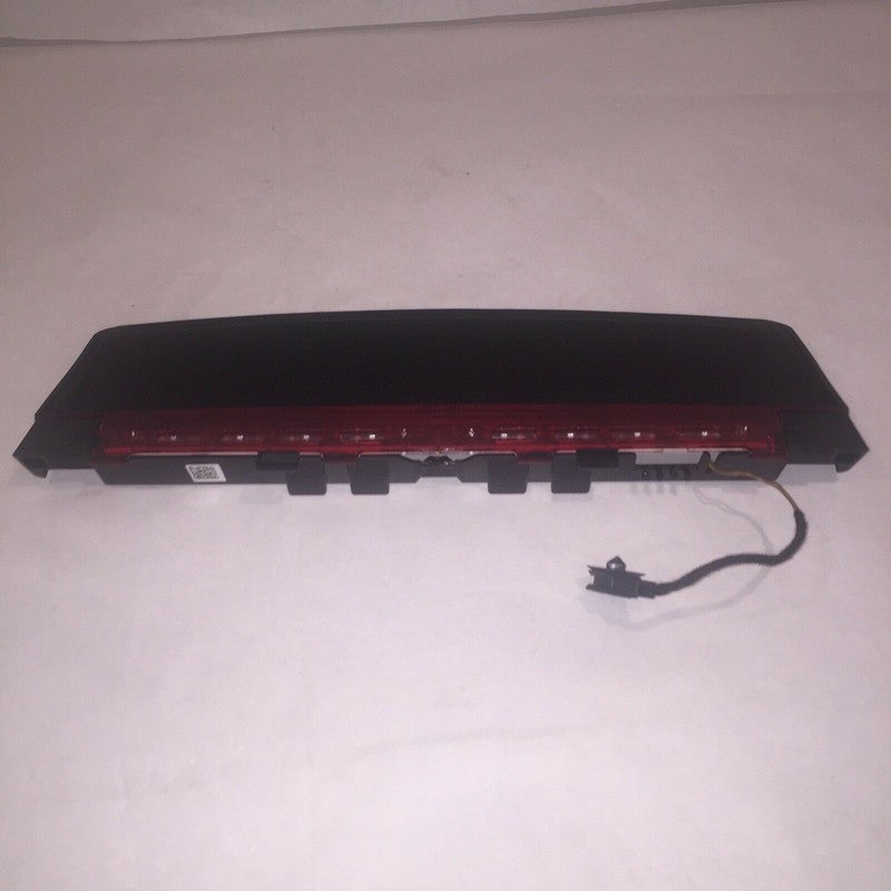 7187221-08 BMW 750I REAR CENTER BRAKE LIGHT 2009 2010 2011 2012 2013 2014 2015 OEM