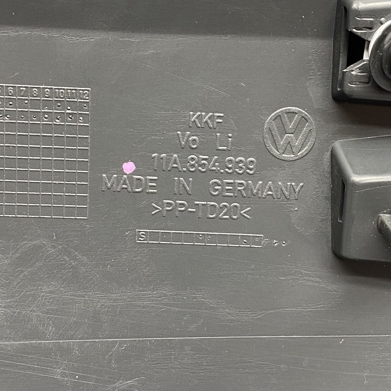 11A854939 VOLKSWAGEN ID4 DOOR MOLDING LEFT FRONT 11A854939 2020 2021 2022 OEM