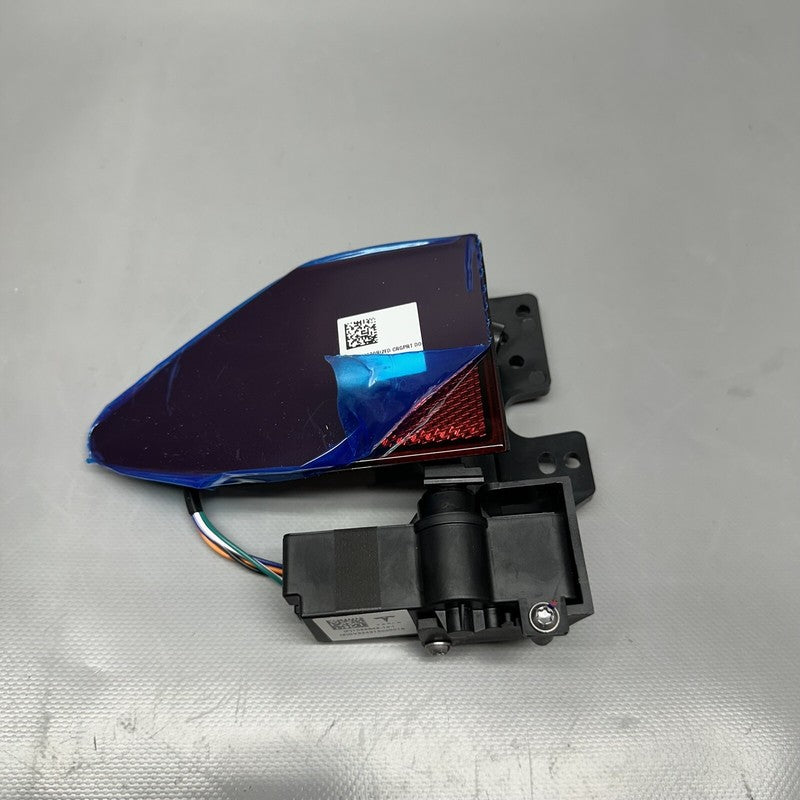 1042766-00-J TESLA MODEL S CHARGE DOOR REFLECTOR LIGHT LEFT 2016 2017 2018 2019 2020 OEM