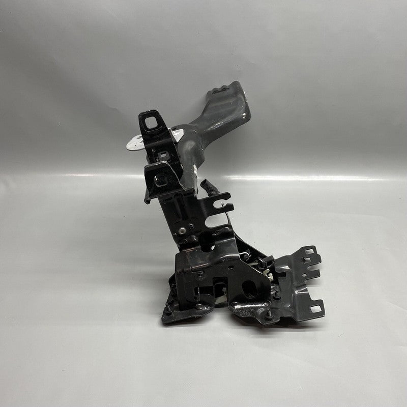 7357213 BMW 750 RADIATOR SUPPORT HEADLIGHT BRACKET LEFT 7357213 2016 2017 2018 2019 OEM