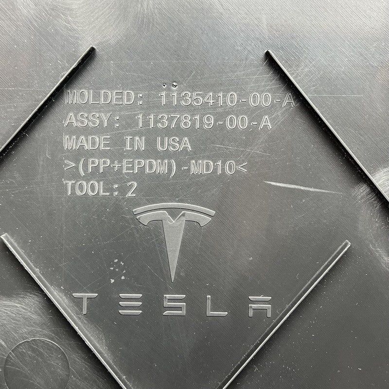 1135410-00-A TESLA MODEL 3 REAR SPLASH SHIELD COVER 2017 2018 2019 2020 OEM 1135410-00-A