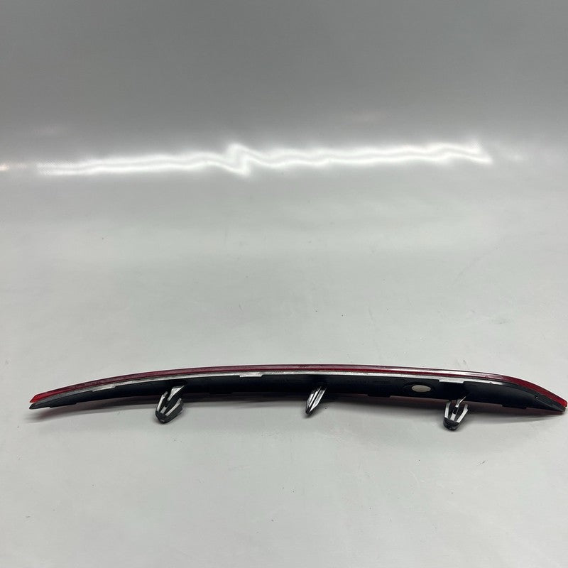 1077406 TESLA MODEL 3 REAR BUMPER REFLECTOR LEFT DRIVER 2016 2017 2018 2019 2020 OEM