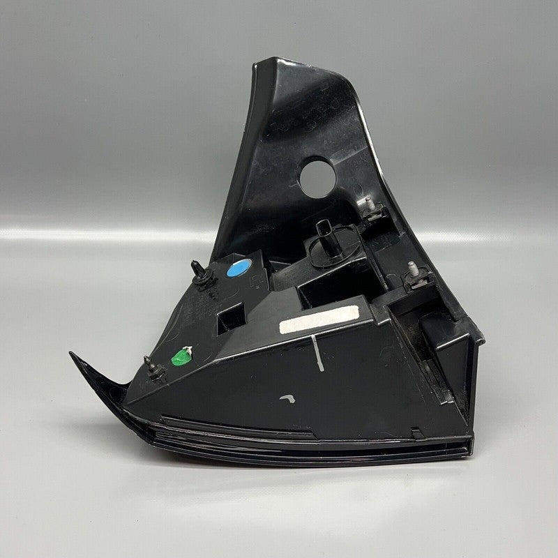 TESLA MODEL 3 Y TAIL LIGHT RIGHT SIDE LED 2017 2018 2019 2020 2021 202