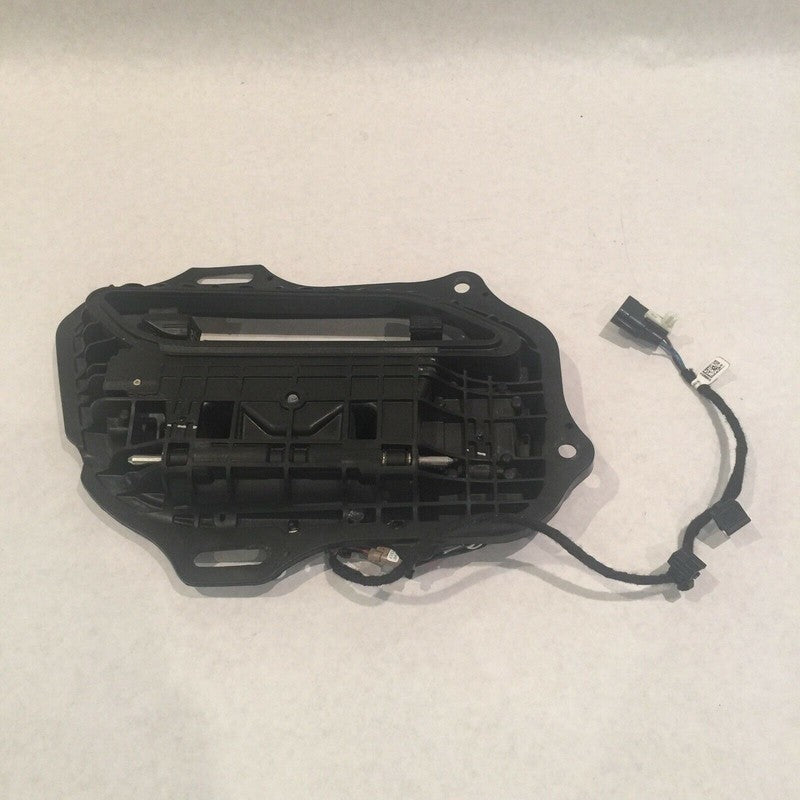 1007374-00-L TESLA MODEL S DOOR HANDLE RIGHT REAR 2012 2013 2014 2015 OEM