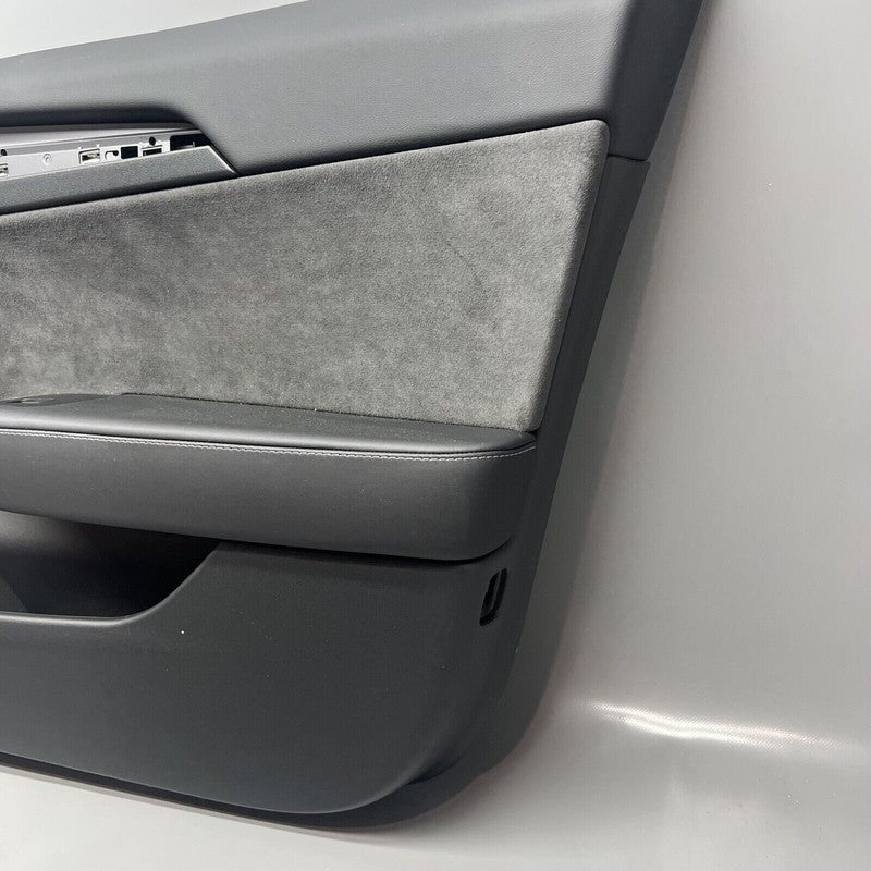 1761296-01-C TESLA MODEL 3 DOOR PANEL RIGHT FRONT 2017 18 19 20 21 22 2023 OEM 1761296-01-C