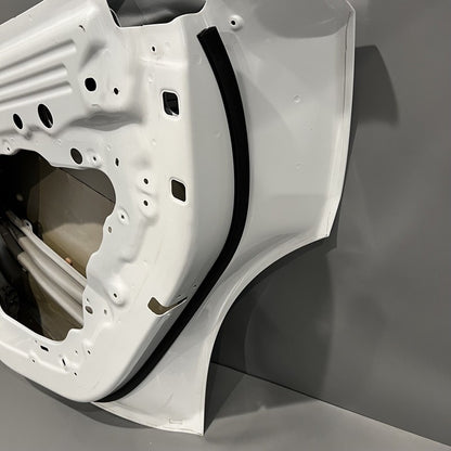 TESLA MODEL Y DOOR RIGHT REAR 2020 2021 2022 OEM DAMAGED