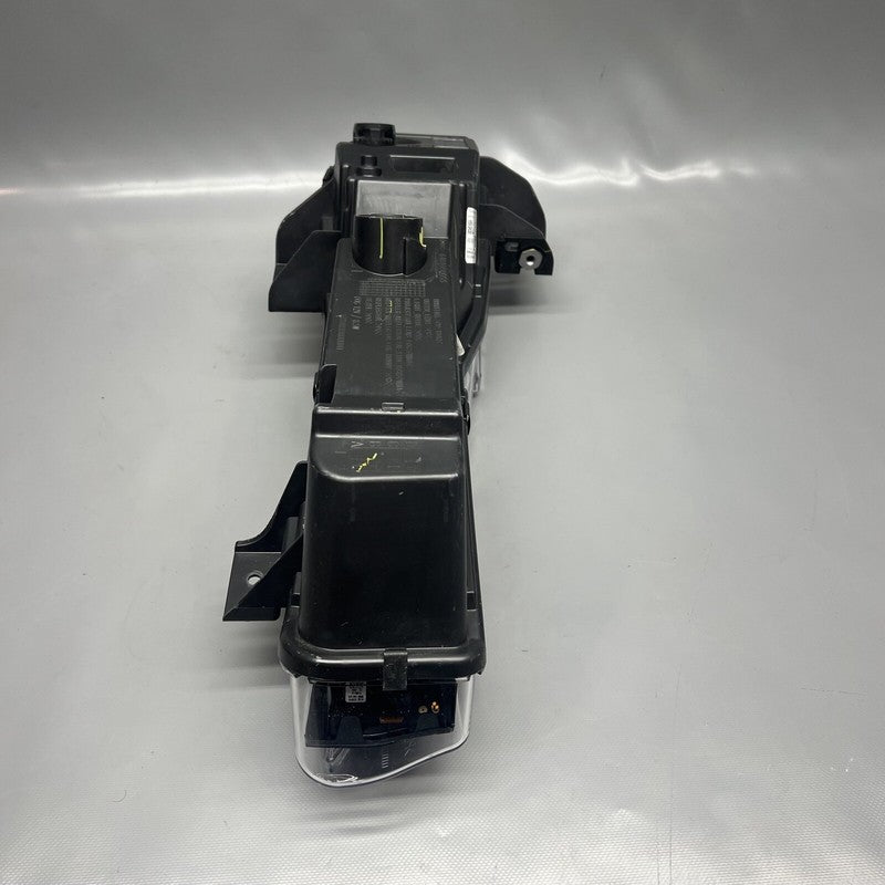 TESLA MODEL S PLAID FOG LIGHT LEFT DRIVER 2021 2022 2023 OEM 1563710-0