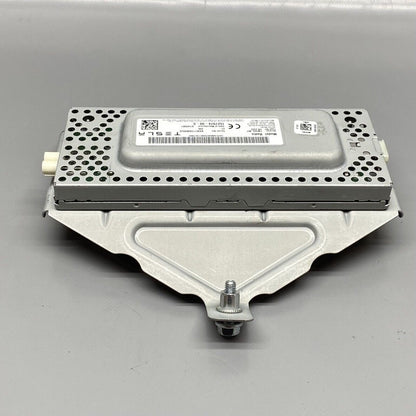 1527974-00-C TESLA MODEL Y RADIO FM CONTROL MODULE 2020 2021 2022 2023 OEM 1527974-00-C