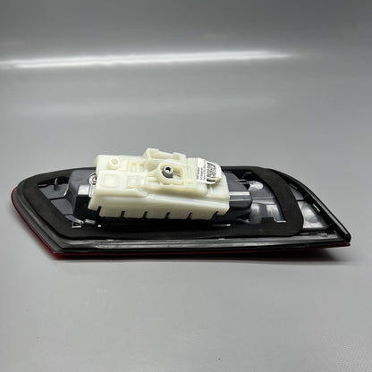 A2389061901 MERCEDES BENZ E450 INNER TAIL LIGHT LEFT DRIVER 2018 2019 2020 2021 2022 2023