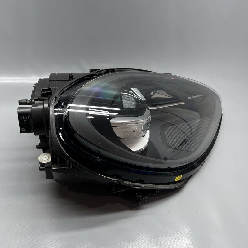 95B941010AR PORSCHE MACAN HEADLIGHT RIGHT PASSENGER FULL LED 2019 2020 2021 OEM 95B941010AR