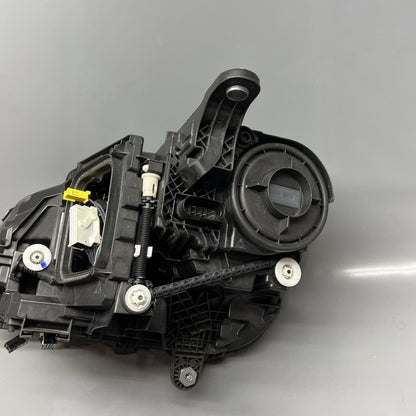 A1679069407 MERCEDES BENZ GLS580 HEADLIGHT RIGHT PASSENGER LED 2020 2021 2022 A1679069407