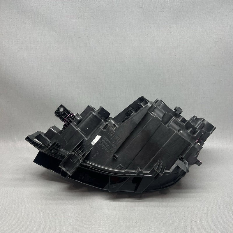 11A941036B VOLKSWAGEN ID4 HEADLIGHT RIGHT PASSENGER 2020 2021 2022 2023 LED OEM 11A941036B