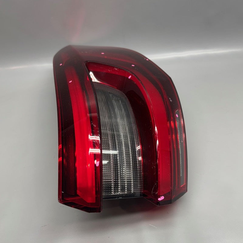 BMW X5 TAIL LIGHT RIGHT PASSENGER X5M 2019 2020 2021 2022 2023 OEM 374