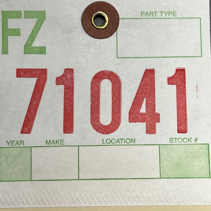 1741539-00-F TESLA CYBERTRUCK BEDSIDE SAIL APPLIQUE RIGHT 2023 2024 OEM 1741539-00-F