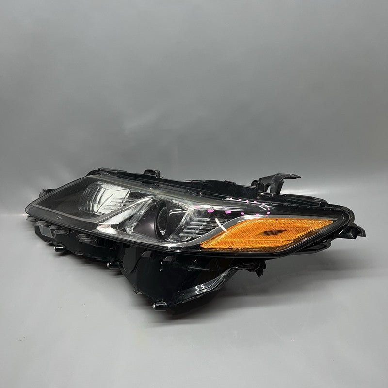 TOYOTA CAMRY HEADLIGHT LEFT DRIVER 2018 2019 2020 LED OEM 