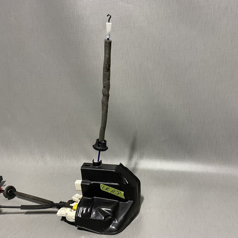 4H0839885 AUDI A8 DOOR HANDLE WITH LOCK LATCH 2011 2012 2013 2014 2015 2016 2017 OEM