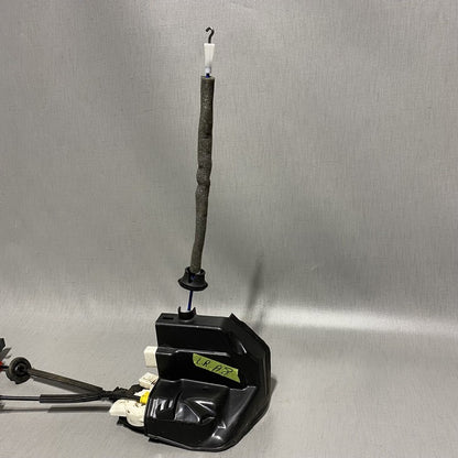 4H0839885 AUDI A8 DOOR HANDLE WITH LOCK LATCH 2011 2012 2013 2014 2015 2016 2017 OEM