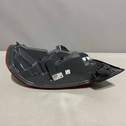 7420994 BMW 230 M2 TAIL LIGHT RIGHT PASSENGER 7420994 2018 2019 LED OEM 