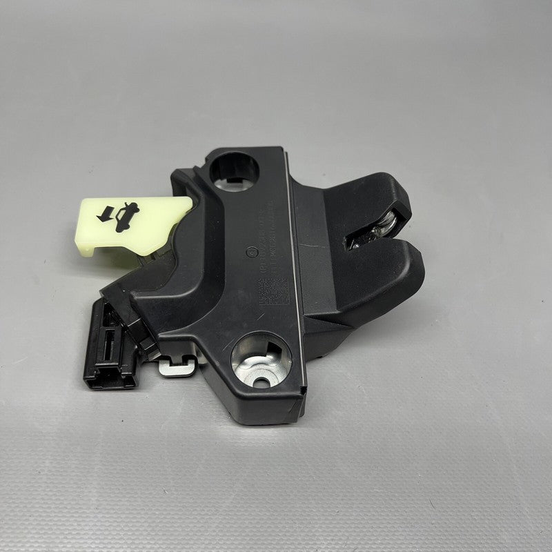1092308-00-E TESLA MODEL 3 TRUNK LATCH LOCK 2017 2018 2019 2020 2021 2022 OEM 1092308-00-E