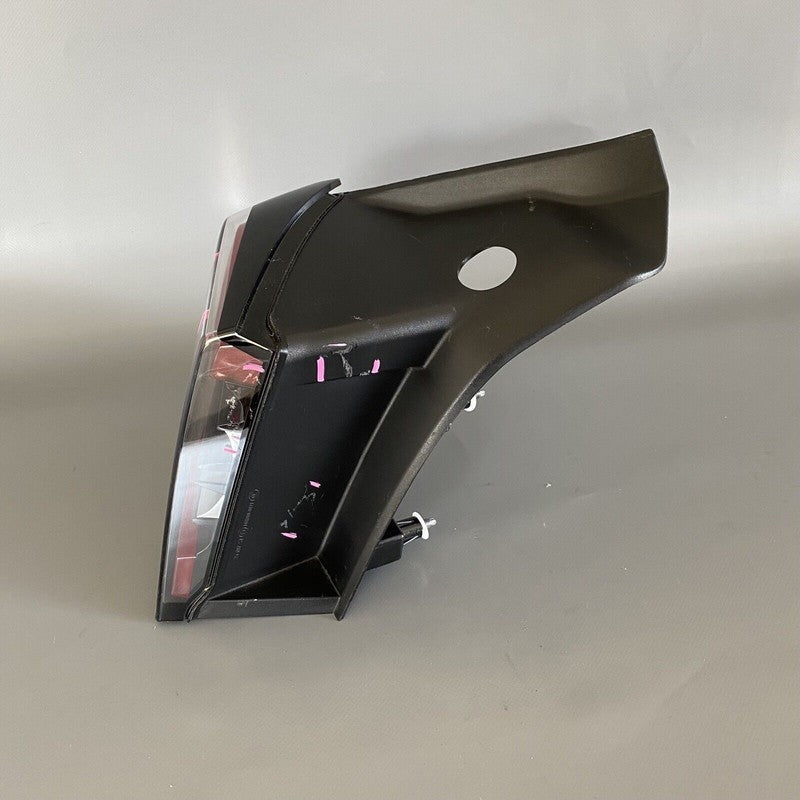 1502086-00-C TESLA MODEL Y TAIL LIGHT LEFT DRIVER SIDE 1502086-00-D 2020 2021 2022 OEM 