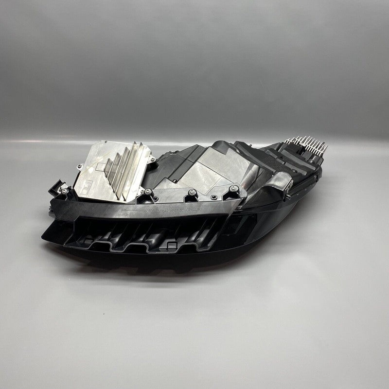 1077372-00-L TESLA MODEL 3 HEADLIGHT RIGHT PASSENGER 1077372-00-L 2017 2018 2019 2020 LED OEM