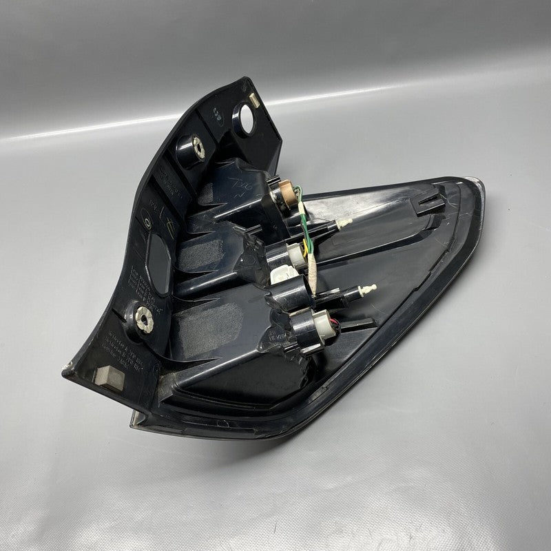 SUBARU FORESTER TAIL LIGHT LEFT DRIVER 2009 2010 2011 2012 2013 OEM