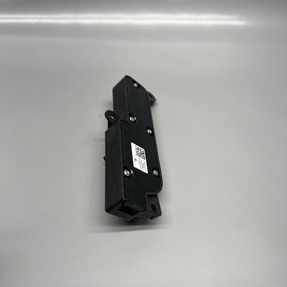 1551854-01-B TESLA MODEL Y SEAT CONTROL SWITCH LEFT FRONT 2020 2021 2022 2023 1551854-01-B