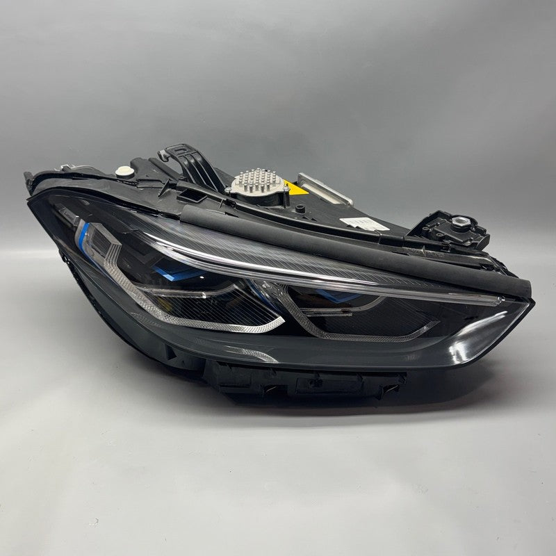 BMW M8 HEADLIGHT 850 RIGHT PASSENGER 2023 2024 LED OEM 8082648